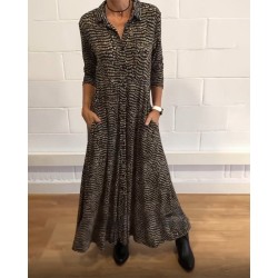 Was soll ich morgen anziehen?Elegantes Kleid mit schmalem Revers