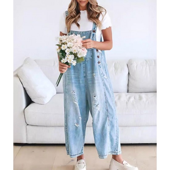 SOMMERANGEBOT - 50% RABATTSüe Damen-Latzhose im Jumpsuit-Stil aus Destroyed Denim mit Knpfen